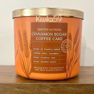 Bath & Body Works Cinnamon Sugar Coffee Cake Candle